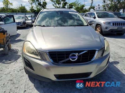 Piąte zdjęcie samochodu w środku: 2012 VOLVO XC60 3.2 VIN:YV4952DL3C2264991 - miniatura