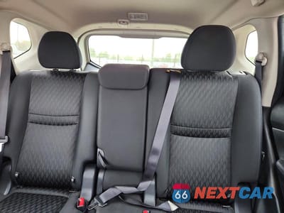 Zdjęcie 10 z 12 samochodu: 2020 NISSAN ROGUE SV VIN:KNMAT2MV7LP511181 - miniatura