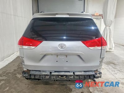 Zdjęcie 6 z 13 samochodu: 2014 TOYOTA SIENNA LE VIN:5TDKK3DC5ES489010 - miniatura