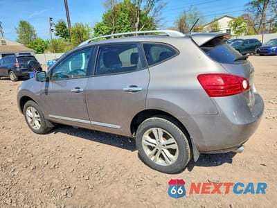 Drugie zdjęcie samochodu z przodu: 2013 NISSAN ROGUE S VIN:JN8AS5MV2DW636220 - miniatura