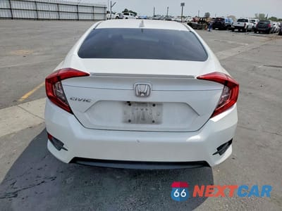 Zdjęcie 6 z 11 samochodu: 2018 HONDA CIVIC EX VIN:JHMFC1F30JX002928 - miniatura