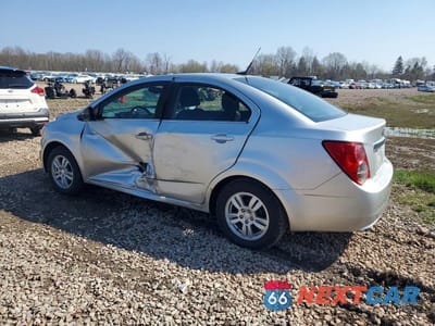 Drugie zdjęcie samochodu z przodu: 2014 CHEVROLET SONIC LS VIN:1G1JC5SH9E4231127 - miniatura
