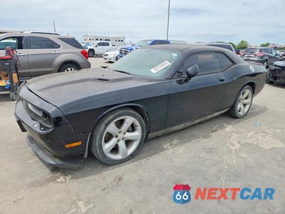 2013 DODGE CHALLENGER SXT 2C3CDYAG7DH648940 - główne zdjęcie licytacji z USA - miniatura