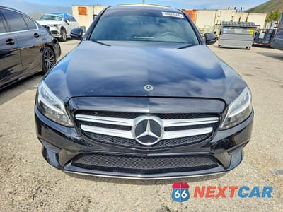 Piąte zdjęcie samochodu w środku: 2021 MERCEDES-BENZ C 300 VIN:W1KWF8DBXMR631977 - miniatura