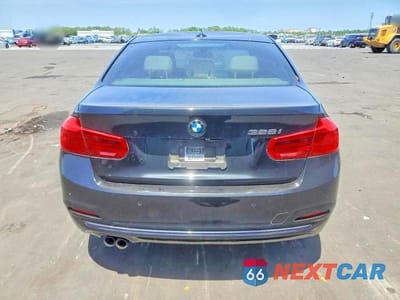 Zdjęcie 6 z 12 samochodu: 2016 BMW 328 I SULEV VIN:WBA8E9G53GNT84702 - miniatura