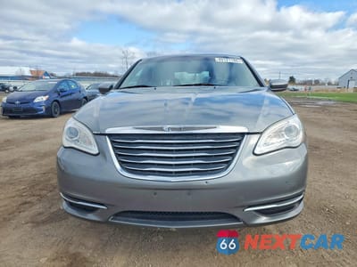 Piąte zdjęcie samochodu w środku: 2011 CHRYSLER 200 TOURING VIN:1C3BC1FB3BN611620 - miniatura