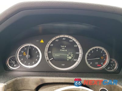 Zdjęcie 9 z 12 samochodu: 2010 MERCEDES-BENZ E 350 4MATIC VIN:WDDHF8HBXAA121142 - miniatura