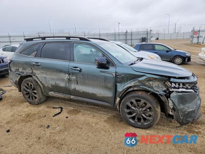 Czwarte zdjęcie samochodu z boku: 2021 KIA SORENTO LX VIN:5XYRGDLF6MG011160 - miniatura