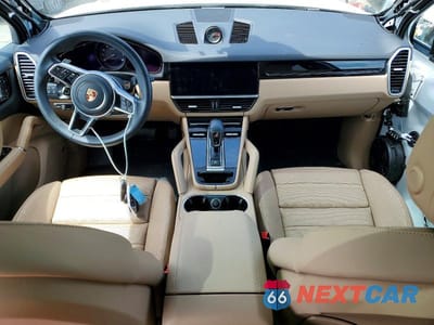 Zdjęcie 8 z 14 samochodu: 2023 PORSCHE CAYENNE BASE VIN:WP1AA2AY4PDA10498 - miniatura