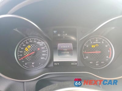 Zdjęcie 9 z 13 samochodu: 2017 MERCEDES-BENZ GLC 43 4MATIC AMG VIN:WDC0G6EB3HF172163 - miniatura