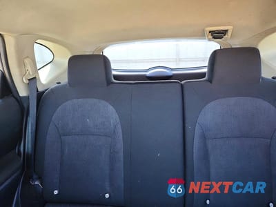 Zdjęcie 10 z 13 samochodu: 2013 NISSAN ROGUE S VIN:JN8AS5MV8DW138121 - miniatura