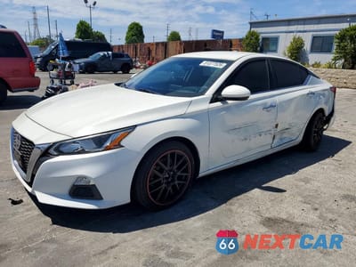 2020 NISSAN ALTIMA S 1N4BL4BV8LC131802 - główne zdjęcie licytacji z USA - miniatura