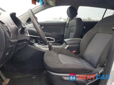 Zdjęcie 7 z 14 samochodu: 2016 KIA SPORTAGE LX VIN:KNDPBCAC9G7805614 - miniatura