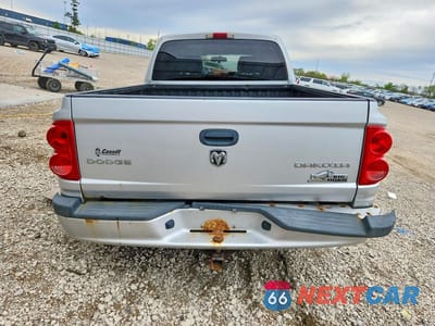 Zdjęcie 6 z 12 samochodu: 2010 DODGE DAKOTA VIN:1D7CW3GK6AS244719 - miniatura