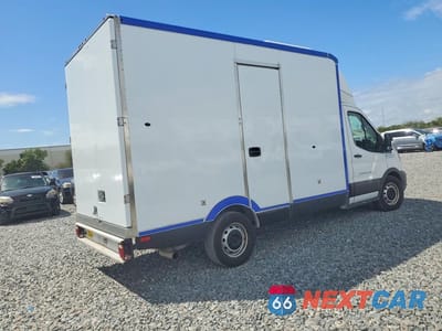 Trzecie zdjęcie samochodu z tyłu: 2021 FORD TRANSIT DELIVERY TRUCK VIN:1FDBW5Z84MKA79935 - miniatura