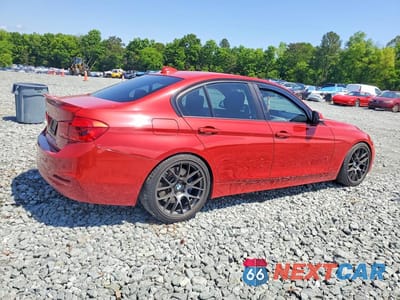 Trzecie zdjęcie samochodu z tyłu: 2018 BMW 320 I VIN:WBA8E1G5XJNU93053 - miniatura
