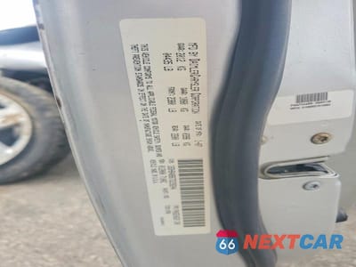 Zdjęcie 12 z 12 samochodu: 2007 DODGE CALIBER SXT VIN:1B3HB48B67D239244 - miniatura