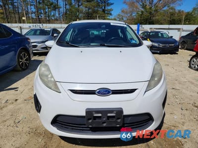 Piąte zdjęcie samochodu w środku: 2013 FORD FIESTA VIN:3FADP4EJXDM107023 - miniatura