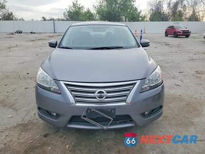 Piąte zdjęcie samochodu w środku: 2015 NISSAN SENTRA SL VIN:3N1AB7AP0FY257776 - miniatura