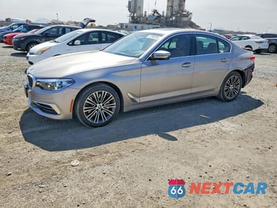 2019 BMW 540 I WBAJE5C53KWE66595 - główne zdjęcie licytacji z USA - miniatura