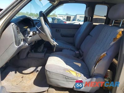 Zdjęcie 7 z 12 samochodu: 1998 TOYOTA TACOMA BASE VIN:4TAVL52N3WZ092434 - miniatura