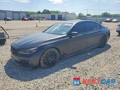 2017 BMW 750 I WBA7F0C32HGM22242 - główne zdjęcie licytacji z USA - miniatura