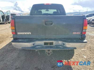 Zdjęcie 6 z 11 samochodu: 2005 GMC NEW SIERRA K1500 VIN:2GTEK13T651233176 - miniatura