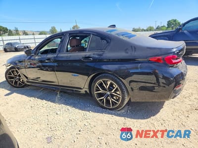 Drugie zdjęcie samochodu z przodu: 2022 BMW M550XI VIN:WBA13BK03NCJ89878 - miniatura