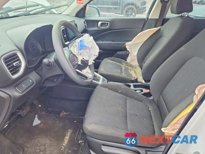 Zdjęcie 7 z 12 samochodu: 2022 HYUNDAI VENUE SE VIN:KMHRB8A34NU193998 - miniatura