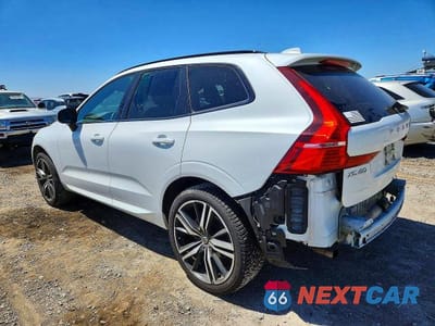 Drugie zdjęcie samochodu z przodu: 2021 VOLVO XC60 T5 R-DESIGN VIN:YV4102RM0M1864243 - miniatura