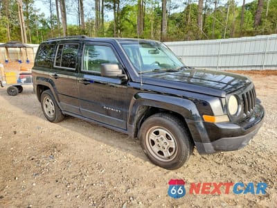Czwarte zdjęcie samochodu z boku: 2013 JEEP PATRIOT SPORT VIN:1C4NJPBA7DD139266 - miniatura
