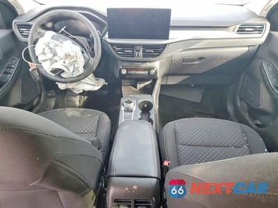 Zdjęcie 8 z 13 samochodu: 2025 FORD ESCAPE ACTIVE VIN:1FMCU9GN2SUB07789 - miniatura