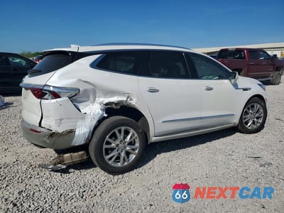 Trzecie zdjęcie samochodu z tyłu: 2023 BUICK ENCLAVE PREMIUM VIN:5GAEVBKWXPJ124965 - miniatura