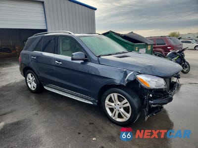 Czwarte zdjęcie samochodu z boku: 2013 MERCEDES-BENZ ML 350 4MATIC VIN:4JGDA5HB7DA185502 - miniatura