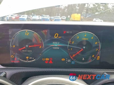 Zdjęcie 9 z 11 samochodu: 2019 MERCEDES-BENZ A 220 VIN:WDD3G4EB9KW021915 - miniatura