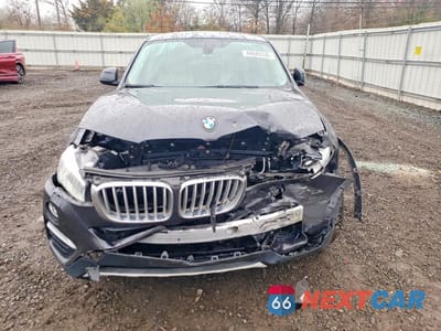 Piąte zdjęcie samochodu w środku: 2015 BMW X4 XDRIVE28I VIN:5UXXW3C57F0M89042 - miniatura