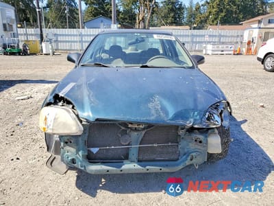 Piąte zdjęcie samochodu w środku: 1998 HONDA CIVIC LX VIN:2HGEJ6677WH525895 - miniatura