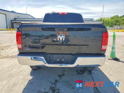 Zdjęcie 6 z 12 samochodu: 2017 RAM 1500 SLT VIN:1C6RR6TT5HS645787 - miniatura