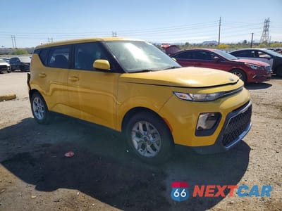 Czwarte zdjęcie samochodu z boku: 2020 KIA SOUL S VIN:KNDJ23AU3L7105418 - miniatura