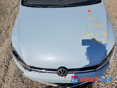Zdjęcie 11 z 12 samochodu: 2018 VOLKSWAGEN GOLF SPORTWAGEN S VIN:3VWD17AU6JM766769 - miniatura