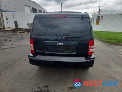 Zdjęcie 6 z 13 samochodu: 2012 JEEP LIBERTY SPORT VIN:1C4PJMAK7CW144097 - miniatura