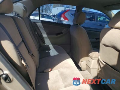 Zdjęcie 10 z 12 samochodu: 2005 TOYOTA COROLLA LE VIN:1NXBR32E15Z463639 - miniatura