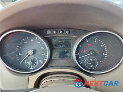 Zdjęcie 9 z 13 samochodu: 2007 MERCEDES-BENZ ML 350 VIN:4JGBB86E17A177872 - miniatura