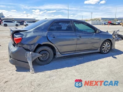 Trzecie zdjęcie samochodu z tyłu: 2010 TOYOTA COROLLA S VIN:1NXBU4EE6AZ282093 - miniatura