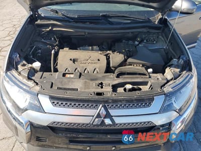 Zdjęcie 12 z 13 samochodu: 2020 MITSUBISHI OUTLANDER SE VIN:JA4AZ3A31LZ043258 - miniatura