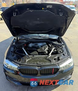 Zdjęcie 9 z 11 samochodu: 2019 BMW 530 I VIN:WBAJA5C57KBX87975 - miniatura