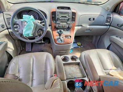 Zdjęcie 8 z 13 samochodu: 2006 KIA SEDONA LX VIN:KNDMB233066054935 - miniatura