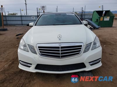 Piąte zdjęcie samochodu w środku: 2012 MERCEDES-BENZ E 350 4MATIC VIN:WDDHF8JB7CA566984 - miniatura
