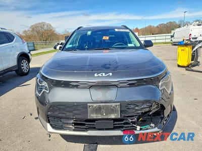 Piąte zdjęcie samochodu w środku: 2024 KIA NIRO WIND VIN:KNDCR3L14R5113362 - miniatura