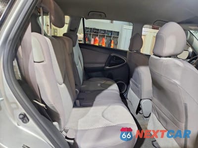 Zdjęcie 11 z 14 samochodu: 2008 TOYOTA RAV4 BASE VIN:JTMBD33V786083702 - miniatura